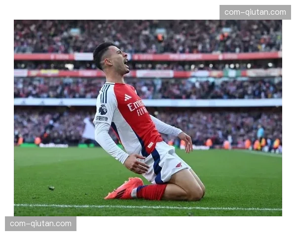 马丁内利替补效率更高，八次参与进球展现轮换价值